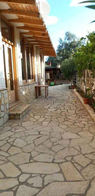 Irini'S Guesthouse ケパロ エクステリア 写真
